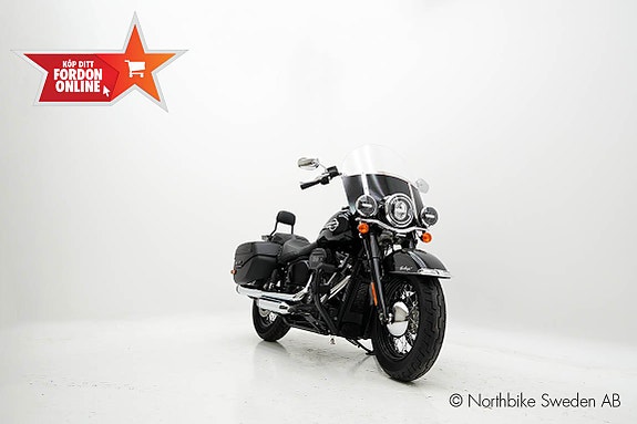 Harley-Davidson Heritage Softail Classic 2 of 23