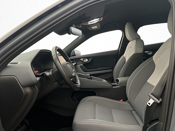 Polestar 2 13 of 30