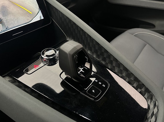 Polestar 2 26 of 30