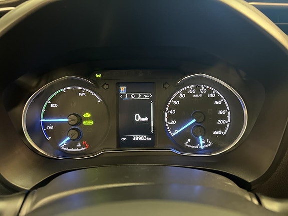 Toyota Yaris 16 of 18