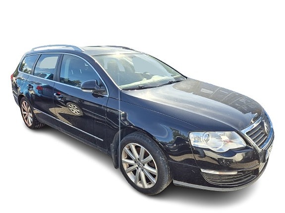 Volkswagen Passat 2 of 4