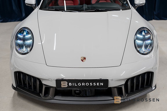 Porsche 911 11 of 22
