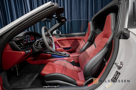 Porsche 911 17 of 22