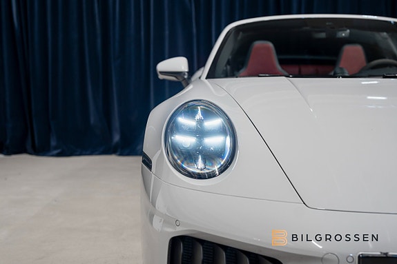 Porsche 911 12 of 22