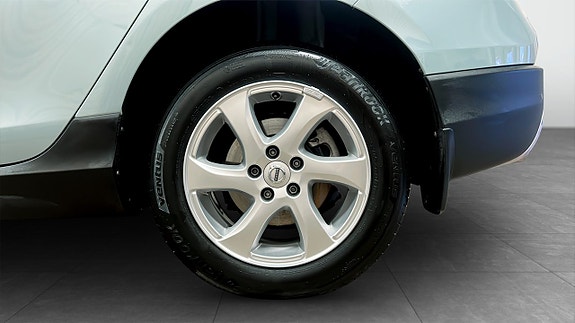 Volvo V40 6 of 21