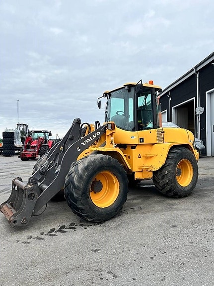 Volvo L 45 B 8 of 21