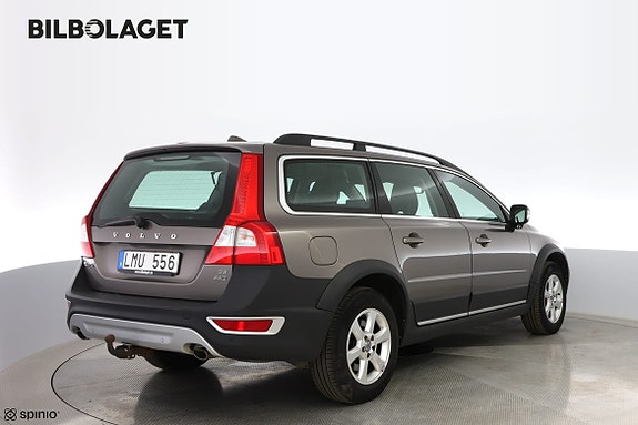 Volvo XC70 4 of 18