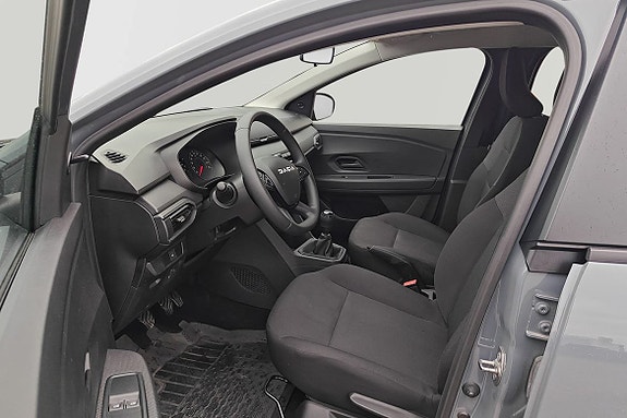 Dacia Sandero 4 of 20