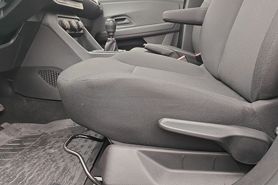 Dacia Sandero 13 of 20