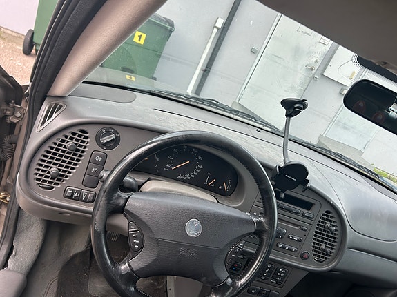 Saab 9-3 3 of 4