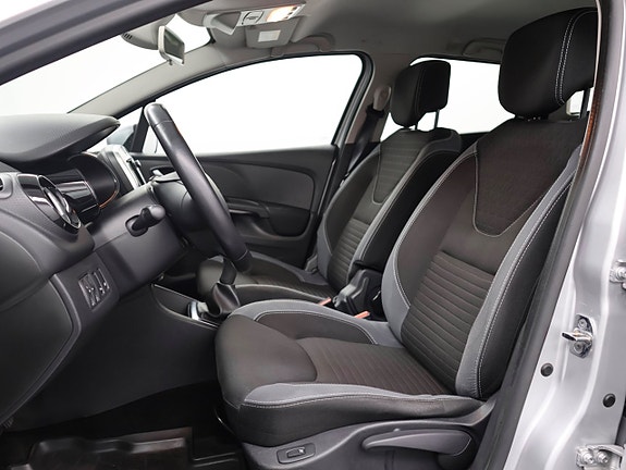 Renault Clio 13 of 25