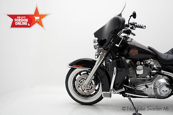 Harley-Davidson Electra Glide Standard 88" 17 of 23
