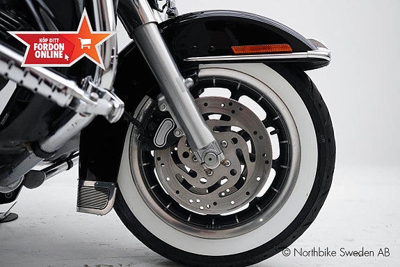 Harley-Davidson Electra Glide Standard 88" 3 of 23