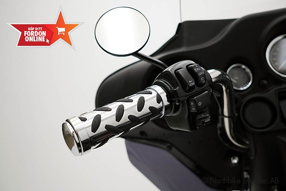 Harley-Davidson Electra Glide Standard 88" 21 of 23