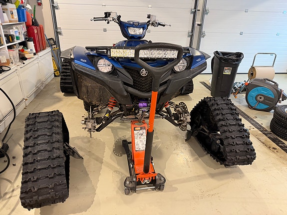 Yamaha Grizzly YFM700 EPS SE 10 of 10