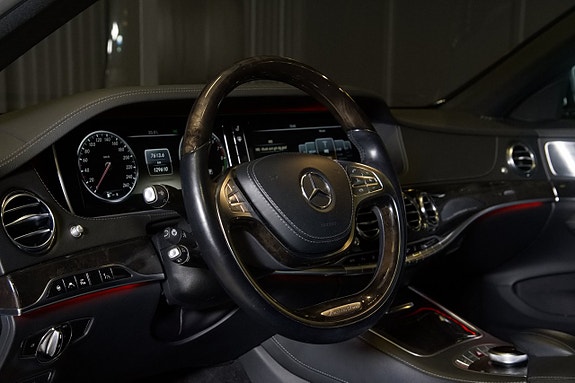 Mercedes-Benz S400 14 of 26