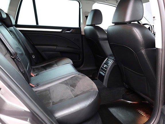 Skoda Superb 25 of 27