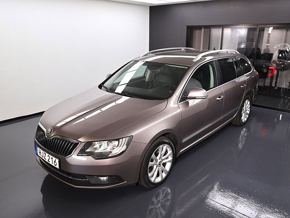 Skoda Superb 7 of 27