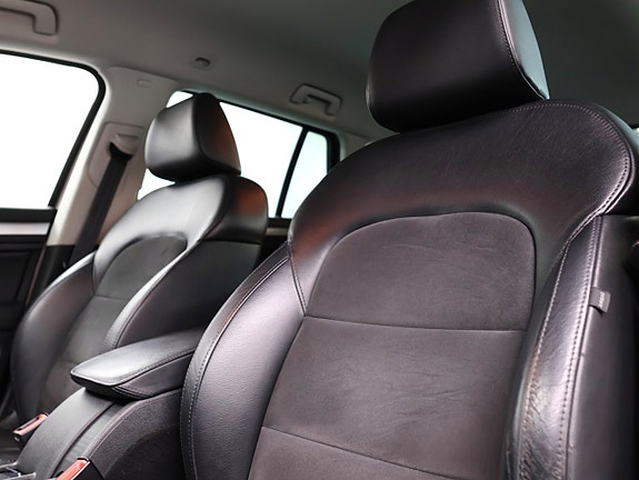 Skoda Superb 16 of 27