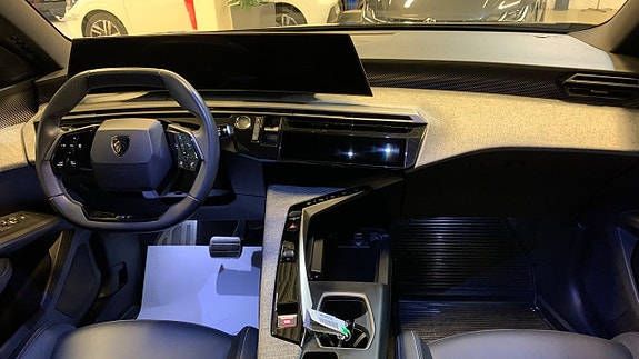 Peugeot 5008 11 of 12