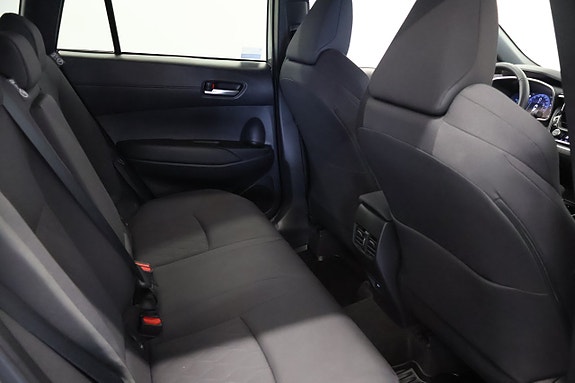 Toyota Corolla Cross 15 of 21