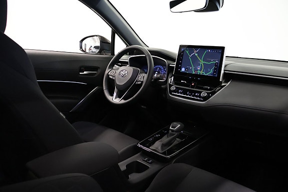 Toyota Corolla Cross 14 of 21
