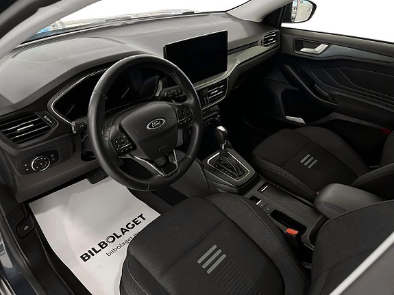 Ford Focus 8 of 21