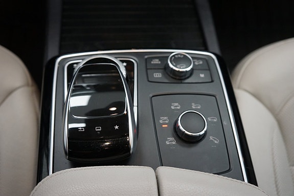 Mercedes-Benz GLE350 d 18 of 20