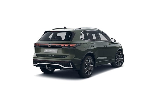 Volkswagen Tiguan 5 of 6