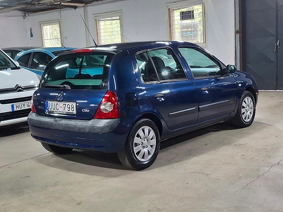 Renault Clio 6 of 11
