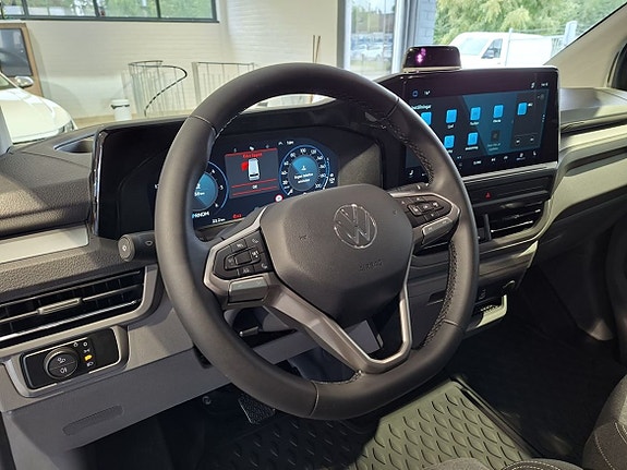 Volkswagen Transporter 6 of 11