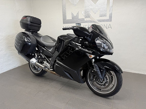 Kawasaki 1400GTR ABS 4 of 17