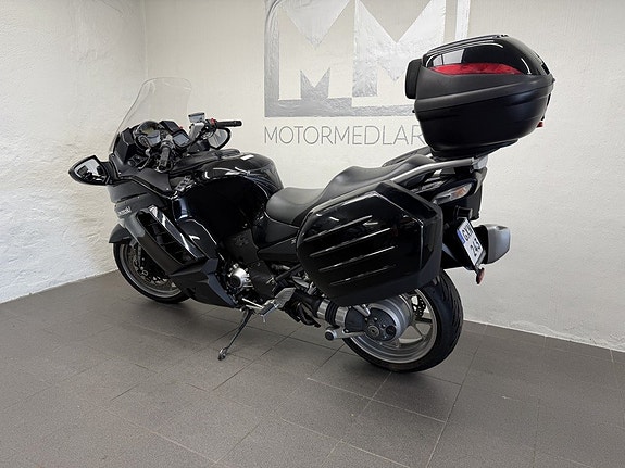 Kawasaki 1400GTR ABS 15 of 17