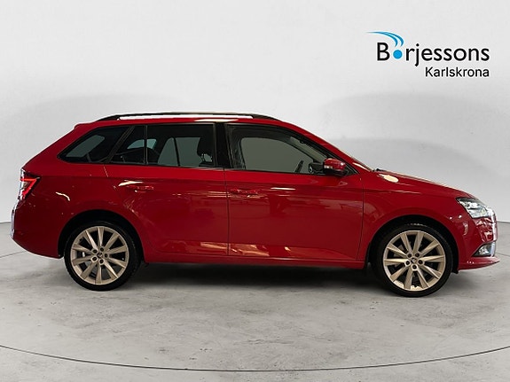 Skoda Fabia 2 of 11
