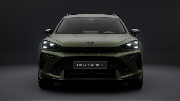 Cupra Formentor 3 of 15