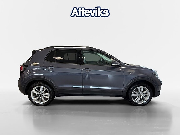 Volkswagen T-Cross 2 of 15