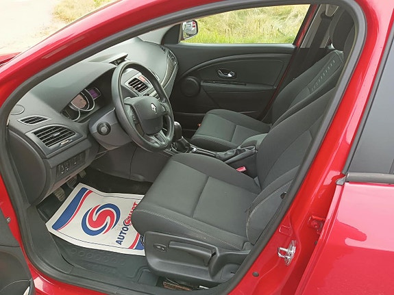 Renault Megane 4 of 8