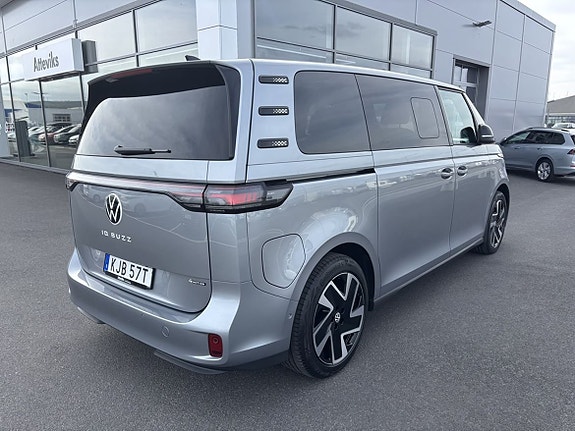 Volkswagen ID. Buzz 6 of 16