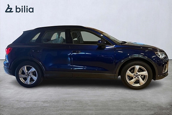 Audi Q3 15 of 25