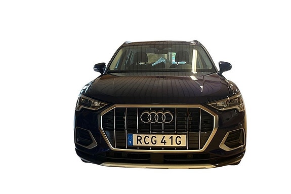 Audi Q3 6 of 25