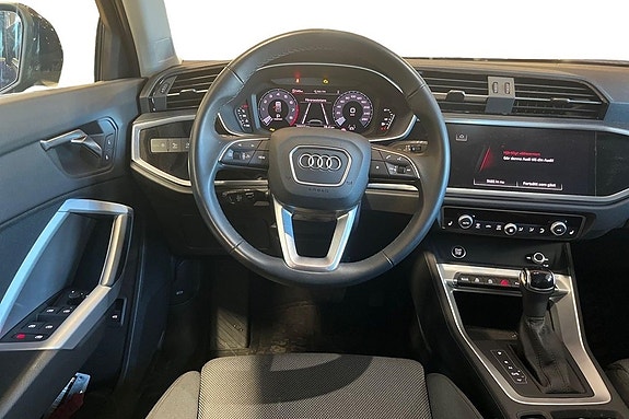 Audi Q3 10 of 25