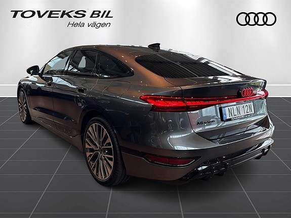 Audi A6 6 of 17