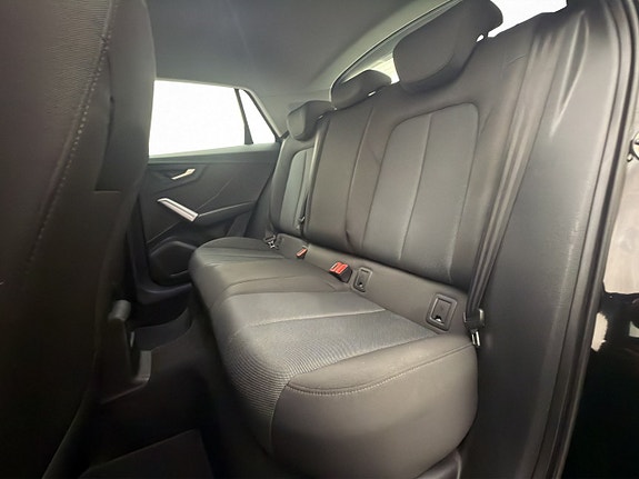 Audi Q2 10 of 27