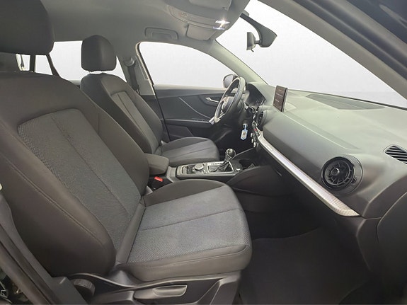 Audi Q2 9 of 27