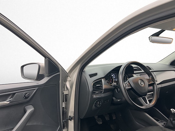 Skoda Fabia 10 of 30