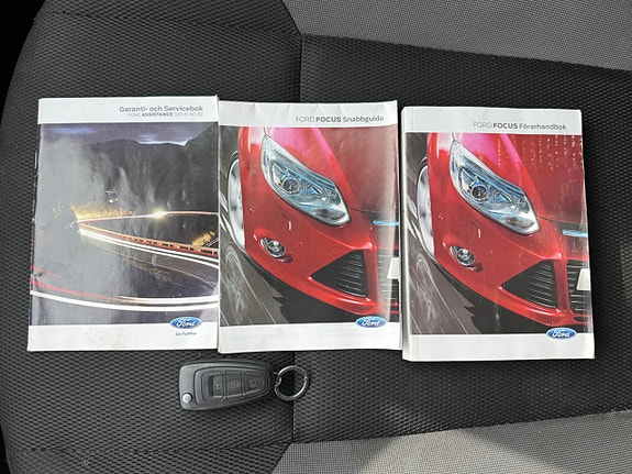 Ford Focus 21 of 21