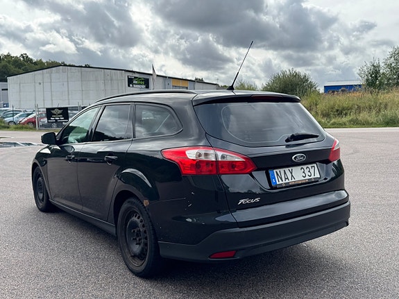 Ford Focus 5 of 21
