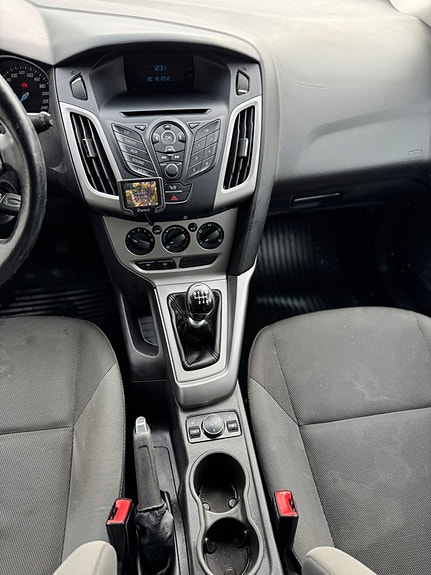 Ford Focus 15 of 21