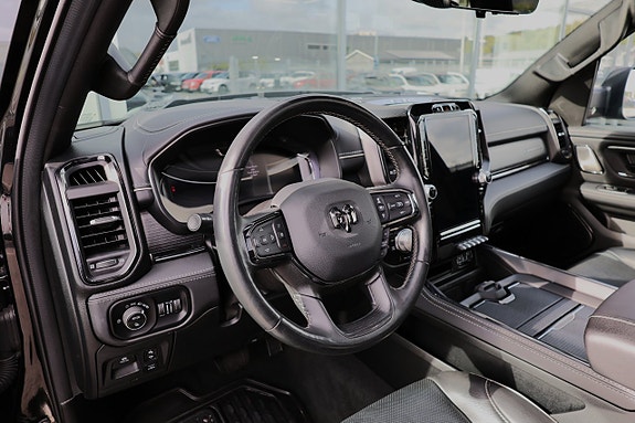Dodge RAM 9 of 26