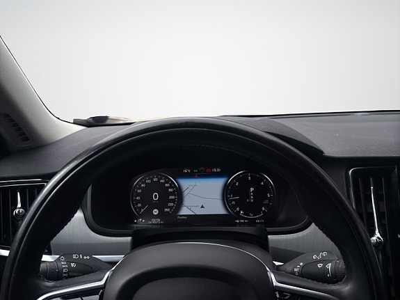 Volvo V90 15 of 22